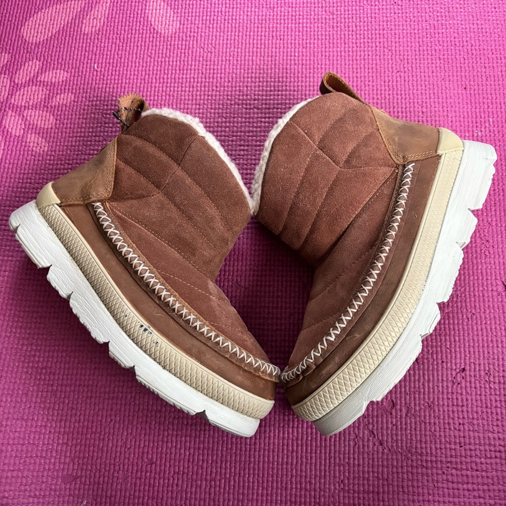 Manitobah | Insulated Leather Puffer Boot 🥾